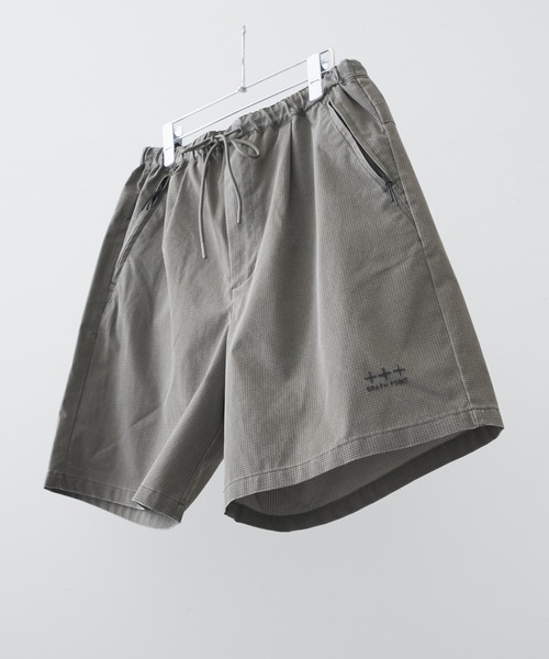 B.C STOCK(ベーセーストック)の「【吸水速乾&高通気性&セットアップ着用可】FADE GRAPH POINT ショートパンツ(その他パンツ・メンズ・レッド/グリーン系その他/ブルー系その他/ベージュ/チャコールグレー/ブラック/カーキ・MEDIUM/LARGE)」の5枚目の写真