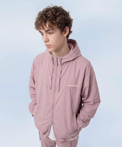 MASMARULEZ APPAREL(マスマルールズ アパレル)の「Essential Two Way Light Windbreaker_Indie Pink(ナイロンジャケット・レディース・ピンク系その他・ONE SIZE)」の9枚目の写真