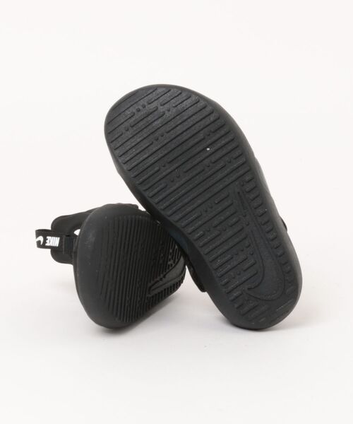 NIKE(ナイキ)の「【NIKE】ナイキ SUNRAY PROTECT 4 PS(サンレイ プロテクト 4 PS)HF6277(サンダル・キッズ・ブラック/ピンク/ブルー・17.0cm/18.0cm/19.0cm/20.0cm/21.0cm/22.0cm)」の5枚目の写真