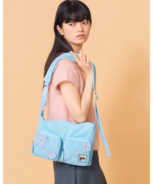 Casselini（キャセリーニ）の「Casselini(キャセリーニ)FILAフラワーショルダーバッグ（ショルダーバッグ・レディース・ブラック/ブルー/レッド・FREE）」の18枚目の写真