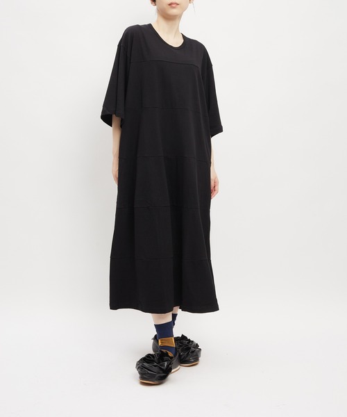 gomme（ゴム）の「フレアスリーブワンピース（ワンピース・レディース・ブラック・MEDIUM）」の6枚目の写真