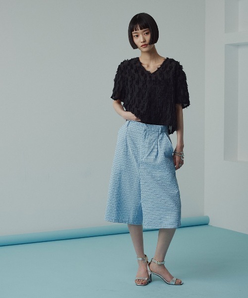 W:Huku(フーク)の「【W:Huku / コットンフリンジジャガード】Vネック 半袖 トップス ハーフスリーブ / Cotton Fringe Jacquard V-Neck Top(シャツ/ブラウス・レディース・イエロー系その他/ブラック/ホワイト・FREE)」の7枚目の写真