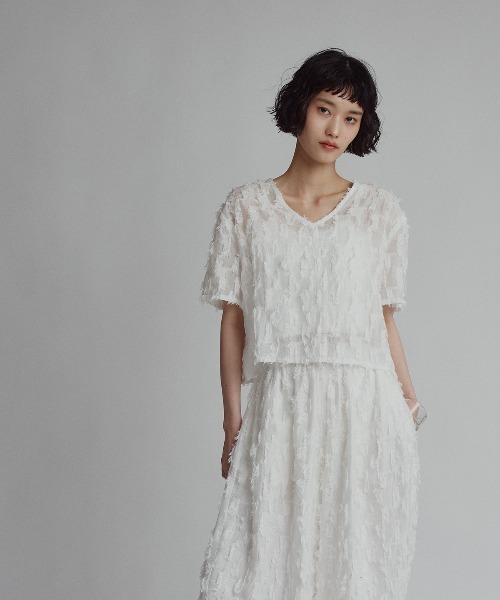 W:Huku(フーク)の「【W:Huku / コットンフリンジジャガード】Vネック 半袖 トップス ハーフスリーブ / Cotton Fringe Jacquard V-Neck Top(シャツ/ブラウス・レディース・イエロー系その他/ブラック/ホワイト・FREE)」の10枚目の写真