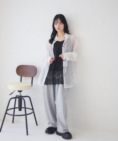 RETRO GIRL(レトロガール)の「裾レースチュニックキャミOP(ワンピース・レディース・ホワイト系その他/オフホワイト/ブラック・FREE)」の20枚目の写真