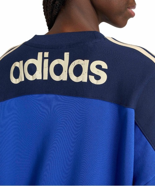 adidas(アディダス)の「adidas GARMENT WASHED GRAPHIC CREW / アディダス ガーメント ウォッシュド グラフィック クルー(スウェット・レディース・ブルー・S/L/M)」の7枚目の写真