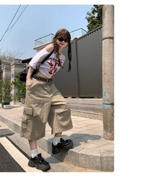 カーゴハーフパンツ ルーズ 7 分丈デザイン