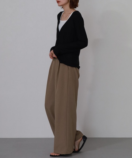atONE(アットワン)の「UVカット 紫外線防止 梨地Vネックカーディガン 長袖(カーディガン/ボレロ・レディース・ブルー/ネイビー/オフホワイト/ミント/グレー/ブラック・M/L)」の10枚目の写真