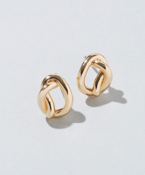 GOLDY(ゴールディ)の「メタル ノット ミニ ピアス(ピアス(両耳用)・レディース・シルバー/シルバー×ゴールド/ゴールド・FREE)」の9枚目の写真