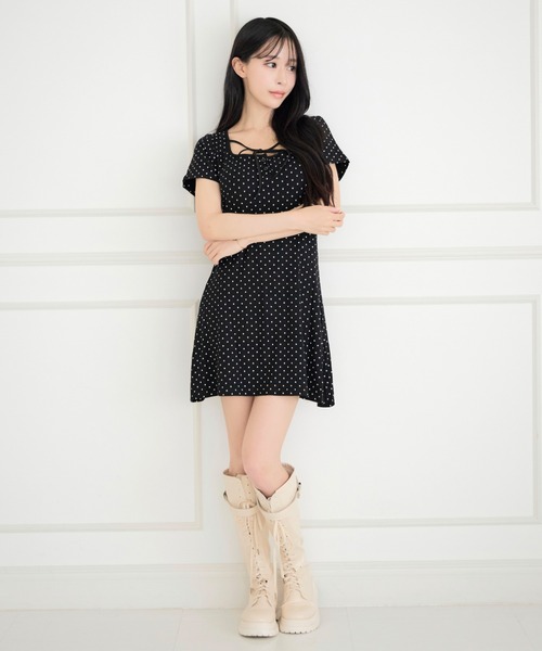 ALLuRing ChaRm(アリュリングチャーム)の「【カップ付き】Round Neck Ribbon Dot Mini Dress / ラウンドネックリボンドットミニワンピース(ワンピース・レディース・ホワイト/ブラック/ネイビー・FREE)」の21枚目の写真