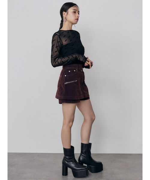MURUA(ムルーア)の「デジタルロゴシアートップス 秋服(Tシャツ/カットソー・レディース・ブルー/ベージュ/ブラック・FREE)」の13枚目の写真