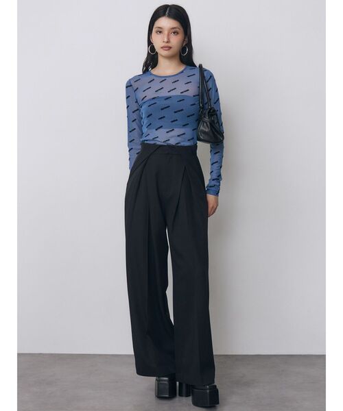 MURUA(ムルーア)の「デジタルロゴシアートップス 秋服(Tシャツ/カットソー・レディース・ブルー/ベージュ/ブラック・FREE)」の18枚目の写真