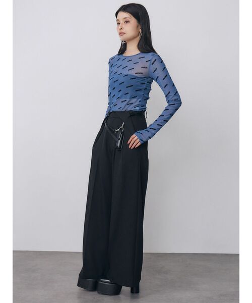 MURUA(ムルーア)の「デジタルロゴシアートップス 秋服(Tシャツ/カットソー・レディース・ブルー/ベージュ/ブラック・FREE)」の21枚目の写真
