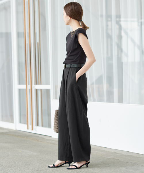 SLOBE IENA（スローブイエナ）の「《3サイズ展開/追加》ワンタックバレルスラックス（スラックス・レディース・カーキ/ブラック・34/36/38）」の5枚目の写真