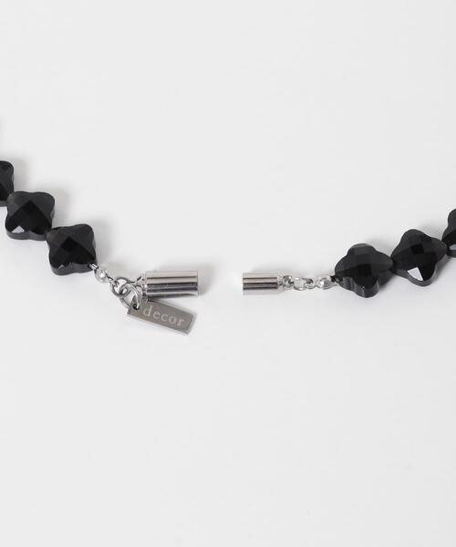 URBAN RESEARCH（アーバンリサーチ）の「decor『デコール』　FLOWER GEM NECKLACE（ネックレス・レディース・グレー系その他/ブラック・-）」の5枚目の写真