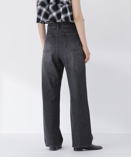 NATURAL BEAUTY BASIC(ナチュラルビューティーベーシック)の「ワイドストレートデニムパンツ(デニムパンツ・レディース・ブラック/ブルー/ライトブルー・X-SMALL/SMALL/MEDIUM/LARGE)」の9枚目の写真