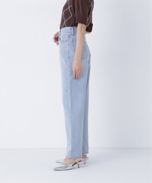 NATURAL BEAUTY BASIC(ナチュラルビューティーベーシック)の「ワイドストレートデニムパンツ(デニムパンツ・レディース・ブラック/ブルー/ライトブルー・X-SMALL/SMALL/MEDIUM/LARGE)」の22枚目の写真