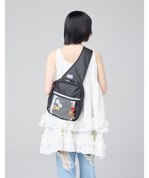 Little sunny bite(リトルサニーバイト)の「【8】【it】【Little Sunny Bite】sporty shoulder bag(ショルダーバッグ・レディース・ピンク/シルバー/ブラック・FREE)」の4枚目の写真