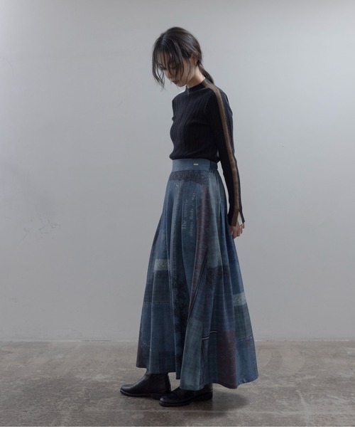 Eimee Law(エイミーロウ)の「デニムONチェックプリント タックプリーツスカート(スカート・レディース・ブラウン/ブルー・MEDIUM)」の14枚目の写真