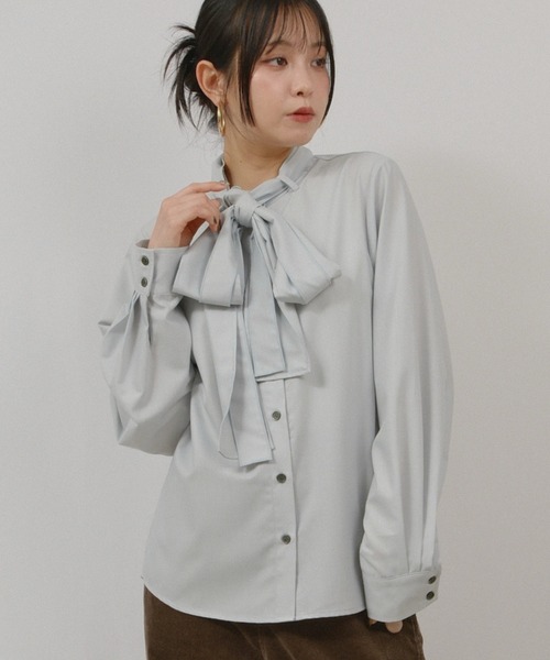 palm RICHE(ポームリシュ)の「ボウタイBL(シャツ/ブラウス・レディース・ライトブルー/ブラック/ライトベージュ・M)」の21枚目の写真