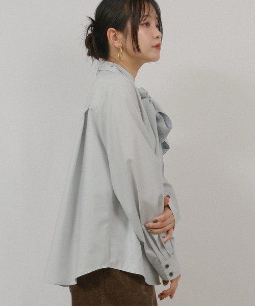 palm RICHE(ポームリシュ)の「ボウタイBL(シャツ/ブラウス・レディース・ライトブルー/ブラック/ライトベージュ・M)」の20枚目の写真