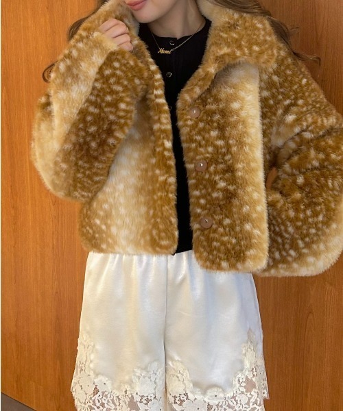 LILY BROWN(リリーブラウン)の「2wayバリエファーショートコート(その他アウター・レディース・チャコールグレー/イエロー/アニマル/アイボリー・F)」の7枚目の写真