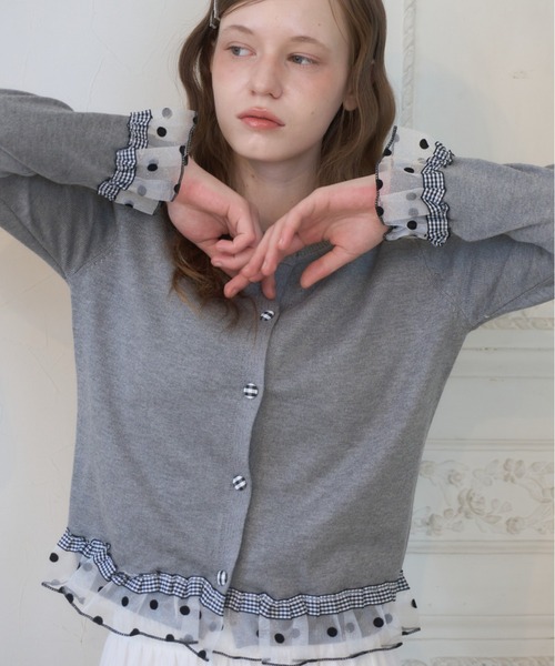 Birthday room(バースデイルーム)の「ギンガムチェックボタンフリルCD/Gingham Check Button-Front Ruffled Cardigan(カーディガン/ボレロ・レディース・ネイビー/グレー/アイボリー・FREE)」の3枚目の写真