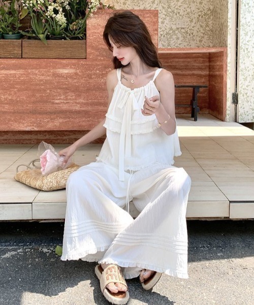 FAVORITO(ファヴォリート)の「キャミソールパンツセットアップ(セットアップ・レディース・オフホワイト・M/L/XL/S)」の15枚目の写真