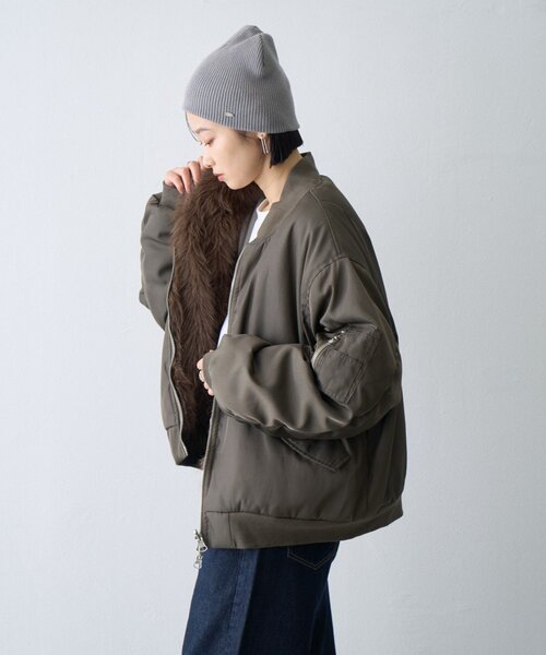 CIAOPANIC TYPY（チャオパニックティピー）の「【WEB限定】【UNISEX】2WAYリバーシブルファーMA-1（MA-1・レディース・カーキ/ブラウン/ブラック・ONE SIZE）」の22枚目の写真