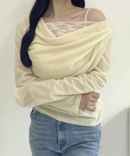 SOELA(ソエラ)の「【INGNI SOELA】レースドッキングベロアトップス/WEB限定(Tシャツ/カットソー・レディース・グレー系その他/ブラック/アイボリー・FREE)」の4枚目の写真