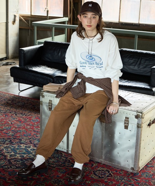 GEORGE'S(ジョージズ)の「アソートプリントロンT(Tシャツ/カットソー・レディース・ホワイト系その他2/ホワイト系その他/チャコールグレー・FREE)」の4枚目の写真