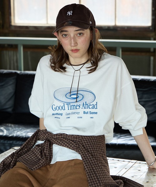 GEORGE'S(ジョージズ)の「アソートプリントロンT(Tシャツ/カットソー・レディース・ホワイト系その他2/ホワイト系その他/チャコールグレー・FREE)」の7枚目の写真