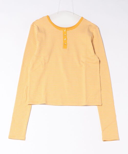 styiro（スタイロ）の「【8色展開】前後2WAY ヘンリーネック細ボーダーロンT 26AW新作 秋服 冬服 レイヤード 紅葉 お出かけ（Tシャツ/カットソー・レディース・イエロー/ピンク/オートミール/ブラウン/チャコールグレー/ホワイト/ネイビー/ブラック・FREE）」の7枚目の写真