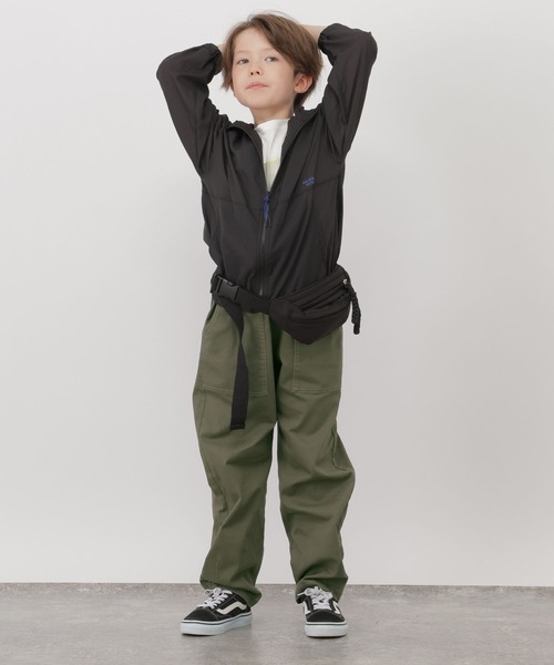 GLOBAL WORK(グローバルワーク)の「スゴラクストレッチベイカーパンツ/1051113(チノパンツ・キッズ・ブラック/カーキ/ブルー・130cm/140cm/150cm/160cm)」の5枚目の写真