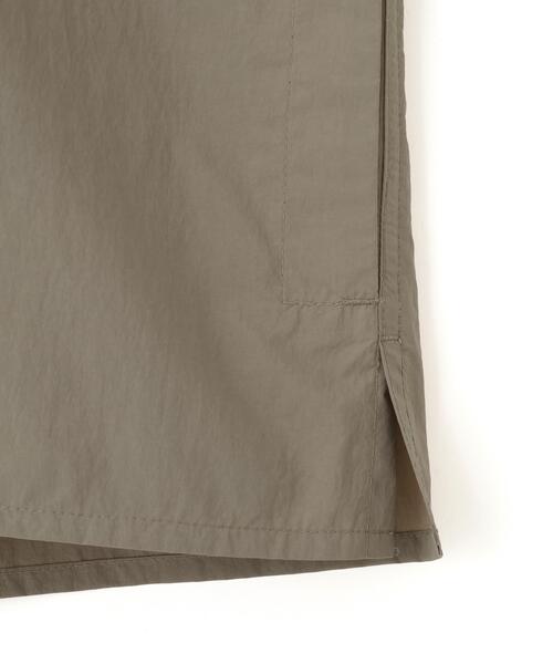 MARGARET HOWELL（マーガレットハウエル）の「RECYCLED TASLAN NYLON TAFFETA SHIRT（シャツ/ブラウス・レディース・ネイビー系1/ベージュ系その他4・2/1）」の9枚目の写真