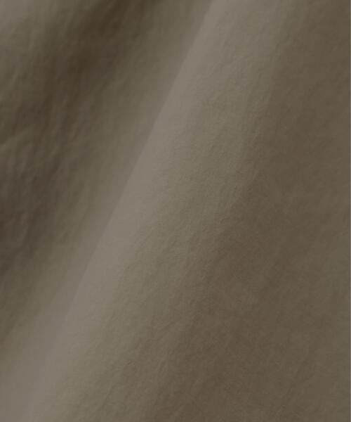 MARGARET HOWELL（マーガレットハウエル）の「RECYCLED TASLAN NYLON TAFFETA SHIRT（シャツ/ブラウス・レディース・ネイビー系1/ベージュ系その他4・2/1）」の11枚目の写真