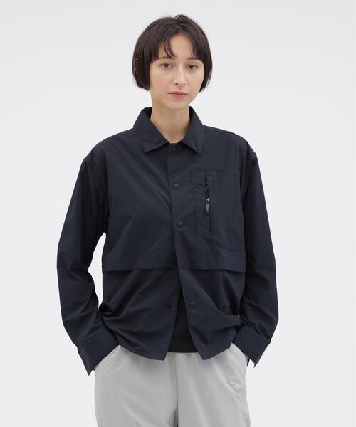 MARGARET HOWELL（マーガレットハウエル）の「RECYCLED TASLAN NYLON TAFFETA SHIRT（シャツ/ブラウス・レディース・ネイビー系1/ベージュ系その他4・2/1）」の15枚目の写真