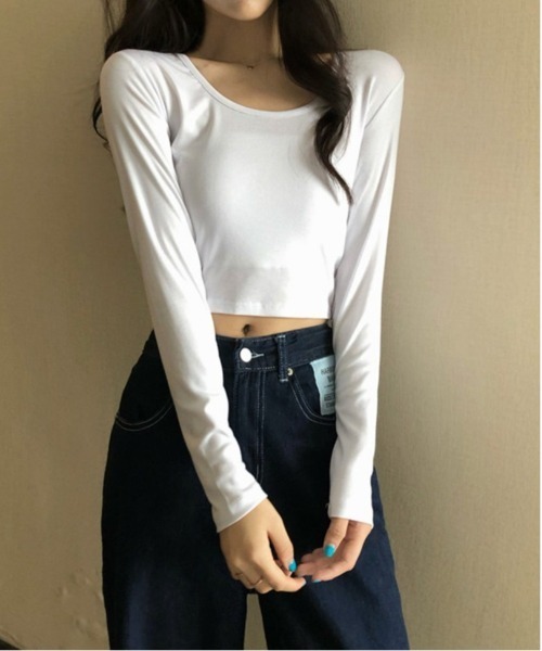 BACKYARD FAMILY(バックヤードファミリー)の「シンプルトップス Uネック 長袖Tシャツ(Tシャツ/カットソー・レディース・ブルー/ホワイト・L/M)」の2枚目の写真