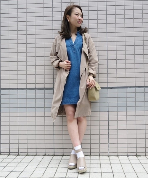 Chico（チコ）の「スキッパーデニムワンピース（ワンピース・レディース・ホワイト/ブルー/ライトブルー・FREE）」の13枚目の写真