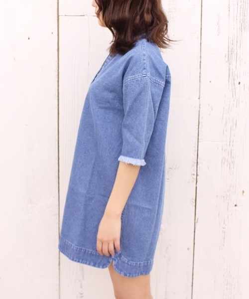 Chico（チコ）の「スキッパーデニムワンピース（ワンピース・レディース・ホワイト/ブルー/ライトブルー・FREE）」の6枚目の写真