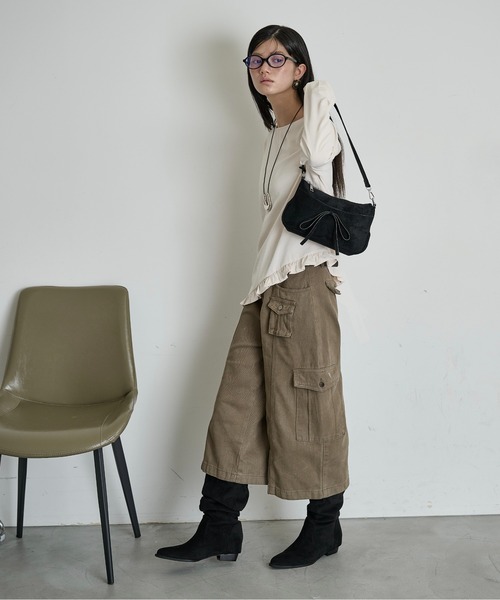 THE YOn(ザヨン)の「フェイクスウェードリボンバッグ(ハンドバッグ・レディース・ブラック/パープル/ブラウン/レオパード・FREE)」の16枚目の写真