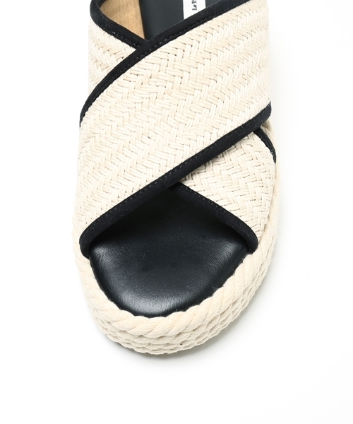 LE TALON(ルタロン)の「Le Talon×NATSU.コラボアツゾコロープサンダル◆(サンダル・レディース・ベージュ/ブラック・35.5/36.5/37.5)」の5枚目の写真