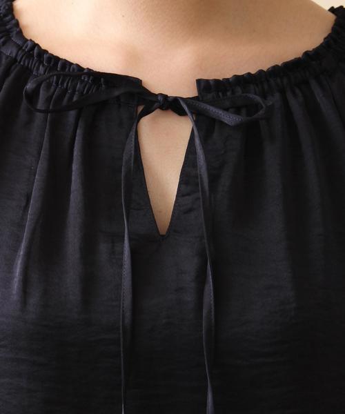 coen(コーエン)の「ヴィンテージサテンギャザーブラウス(シャツ/ブラウス・レディース・オリーブ/ネイビー/マスタード・FREE)」の11枚目の写真