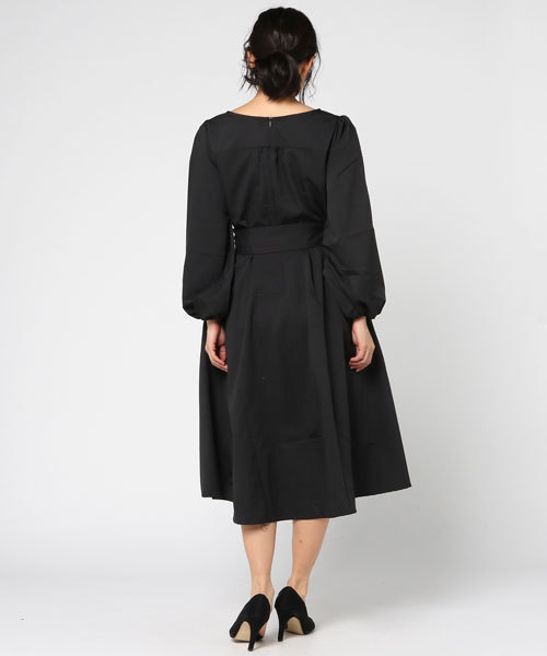 RAY CASSIN（レイカズン）の「衿ぐりスカラップ刺繍１０分袖ワンピース（ワンピース・レディース・ブラック/ピンク/A・FREE）」の9枚目の写真