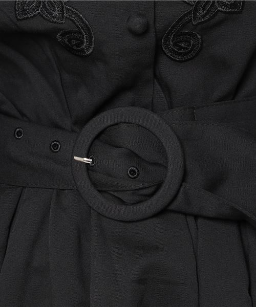 RAY CASSIN（レイカズン）の「衿ぐりスカラップ刺繍１０分袖ワンピース（ワンピース・レディース・ブラック/ピンク/A・FREE）」の5枚目の写真