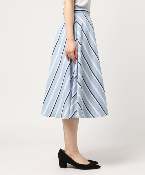 NATURAL BEAUTY BASIC（ナチュラルビューティーベーシック）の「◆ストライプフレアスカート（スカート・レディース・ベージュ系その他/ブルー系その他・X-SMALL/SMALL/MEDIUM）」の19枚目の写真