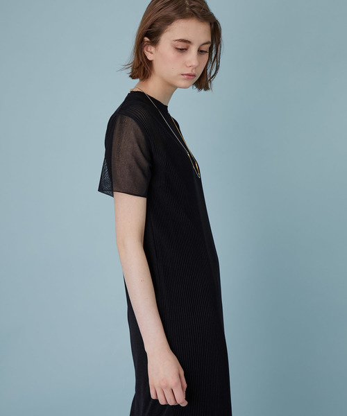 UNITED TOKYO(ユナイテッドトウキョウ)の「ニットプリーツワンピース(ワンピース・レディース・ブラック/ベージュ/レッド/パープル/バーガンディー・1)」の18枚目の写真