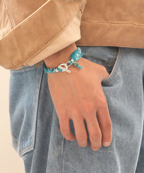 SunKu(サンク)の「BANDANA BRACELET(ブレスレット・メンズ・ブラック/ベージュ/グリーン/ネイビー/ターコイズブルー/パープル/パープル系その他/イエロー/レッド/オレンジ・FREE)」の6枚目の写真