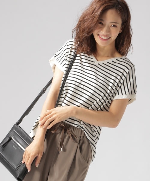 BAYFLOW（ベイフロー）の「ウシロネジリプルオーバー（ニット/セーター・レディース・ネイビー/その他1/カーキ・SMALL/MEDIUM）」の3枚目の写真
