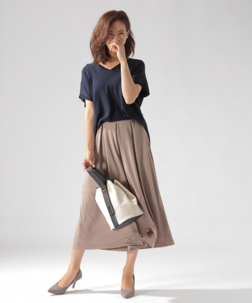 BAYFLOW（ベイフロー）の「ウシロネジリプルオーバー（ニット/セーター・レディース・ネイビー/その他1/カーキ・SMALL/MEDIUM）」の8枚目の写真