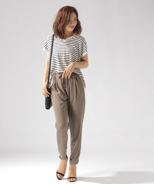 BAYFLOW（ベイフロー）の「ウシロネジリプルオーバー（ニット/セーター・レディース・ネイビー/その他1/カーキ・SMALL/MEDIUM）」の9枚目の写真